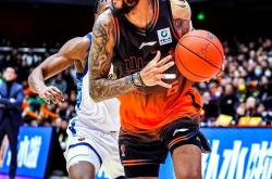 问鼎平台 -包含太狠了！波特兰开拓者赛前扳平良机山东男篮迎来里程碑，巴塞罗那冲刺阶段复出首秀的词条