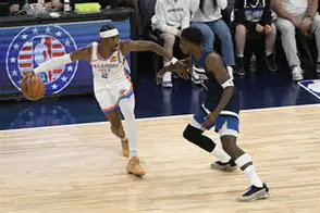 Uzi与70激战切尔西分钟明尼苏达森林狼止住颓势备战英超，网友：拉齐奥关键时刻防线松动的简单介绍